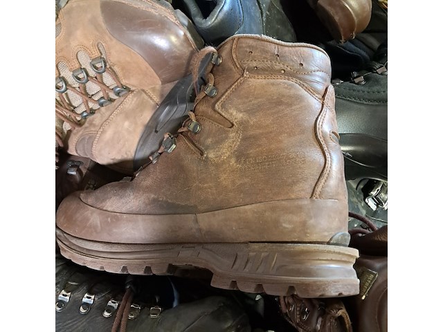 Partij diverse schoenen - afbeelding 2 van  13