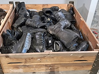Partij diverse schoenen - afbeelding 7 van  13