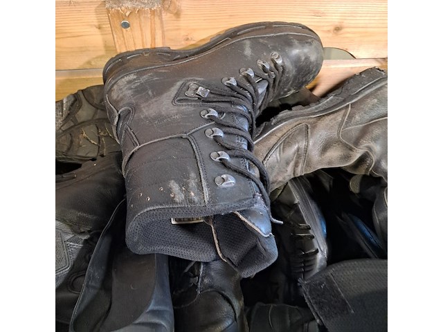 Partij diverse schoenen - afbeelding 10 van  13