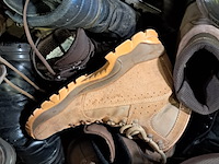 Partij diverse schoenen - afbeelding 2 van  13