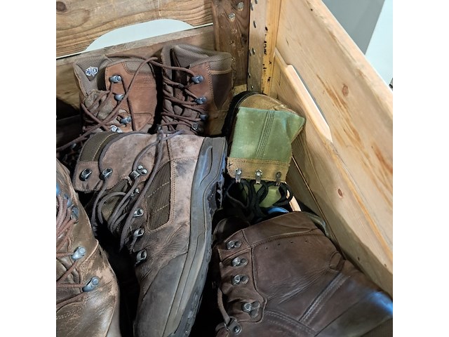 Partij diverse schoenen - afbeelding 5 van  13