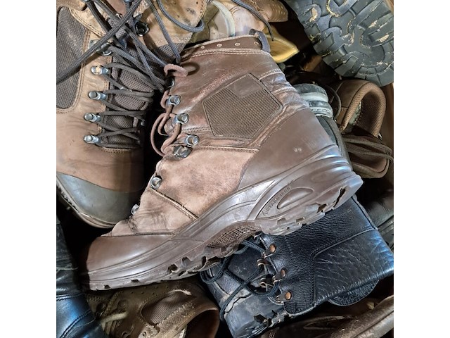 Partij diverse schoenen - afbeelding 8 van  13