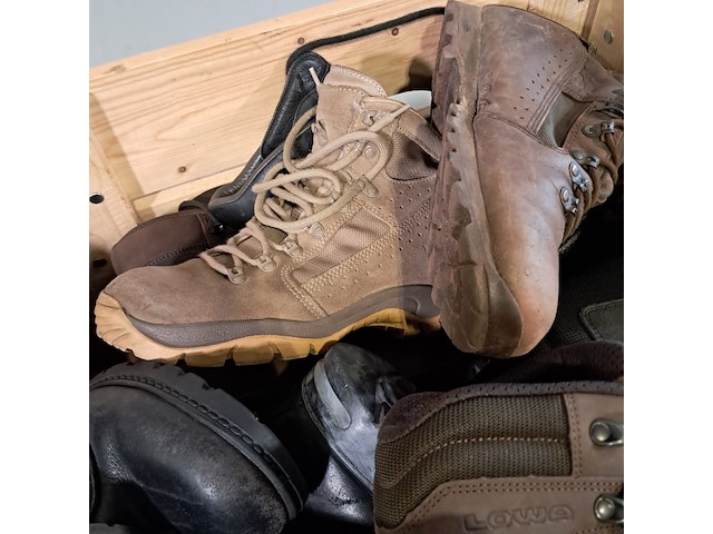 Partij diverse schoenen - afbeelding 12 van  13