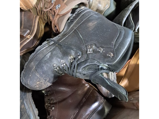 Partij diverse schoenen - afbeelding 11 van  11