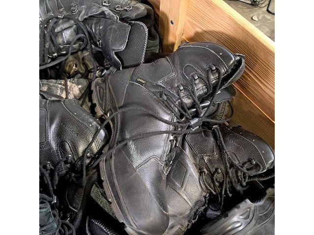 Partij diverse schoenen - afbeelding 4 van  8