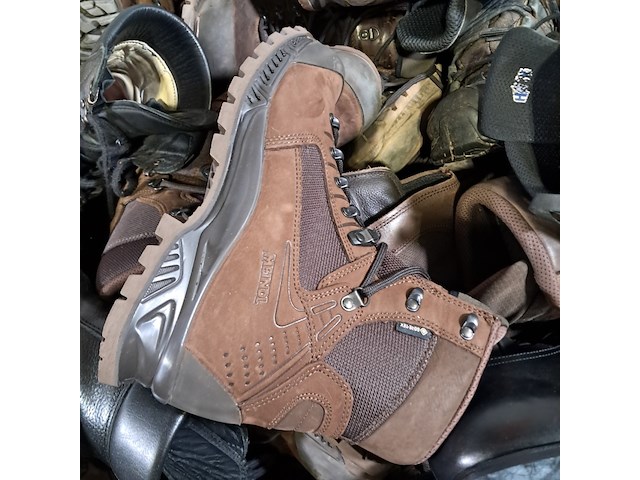 Partij diverse schoenen - afbeelding 7 van  12
