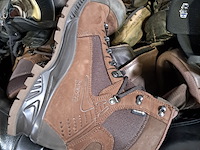 Partij diverse schoenen - afbeelding 7 van  12