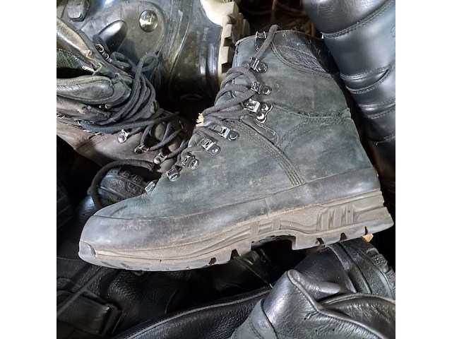 Partij diverse schoenen - afbeelding 12 van  12