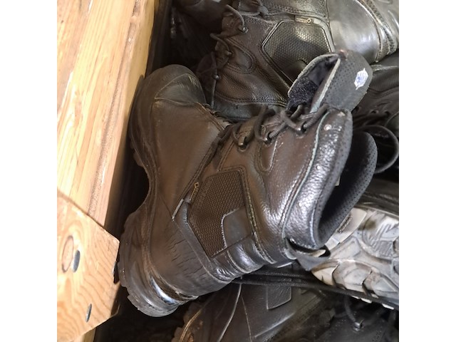 Partij diverse schoenen - afbeelding 5 van  13