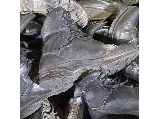 Partij diverse schoenen - afbeelding 13 van  13