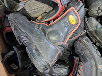 Partij diverse schoenen - afbeelding 2 van  14