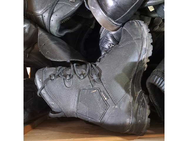 Partij diverse schoenen - afbeelding 6 van  7
