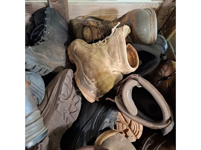 Partij diverse schoenen - afbeelding 11 van  13