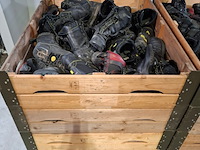 Partij diverse schoenen - afbeelding 6 van  13