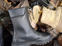 Partij diverse schoenen - afbeelding 12 van  14