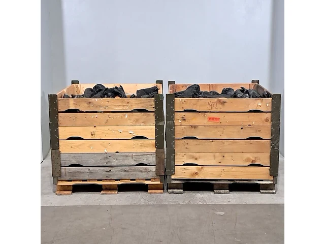 Partij diverse schoenen - afbeelding 1 van  12