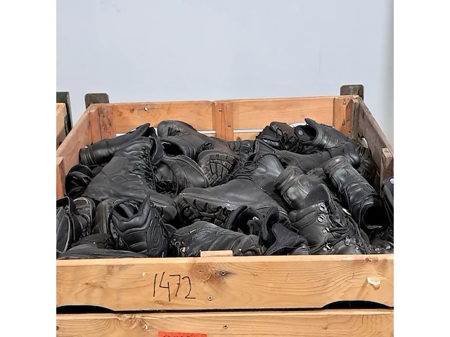Partij diverse schoenen - afbeelding 10 van  12