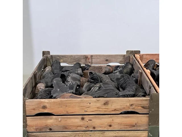 Partij diverse schoenen - afbeelding 6 van  13