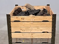 Partij diverse schoenen