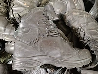 Partij diverse schoenen - afbeelding 13 van  13