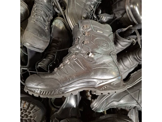 Partij diverse schoenen - afbeelding 13 van  13