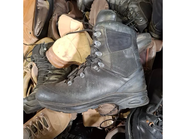 Partij diverse schoenen - afbeelding 13 van  13