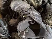 Partij diverse schoenen - afbeelding 2 van  14