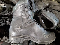 Partij diverse schoenen - afbeelding 13 van  13