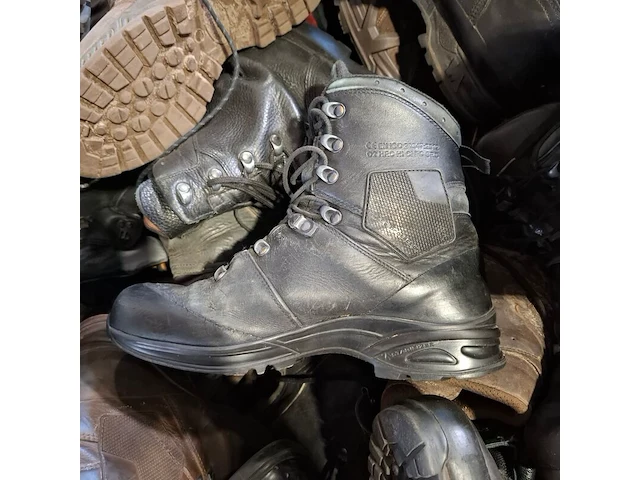 Partij diverse schoenen - afbeelding 6 van  8
