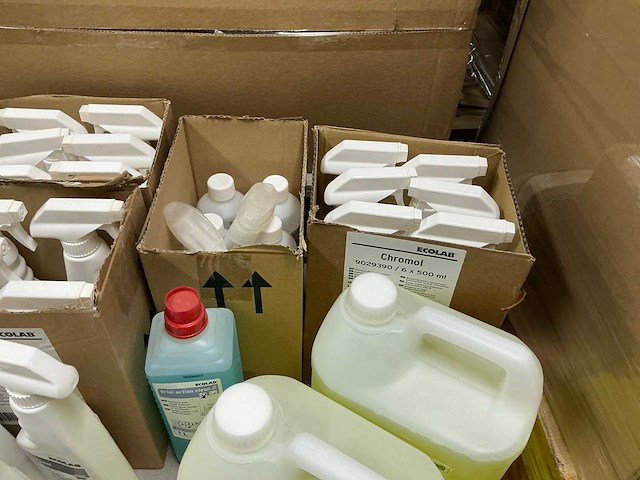 Partij diverse schoonmaak artikelen (135x) - afbeelding 7 van  8