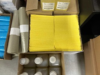 Partij diverse schoonmaak benodigdheden - afbeelding 10 van  11