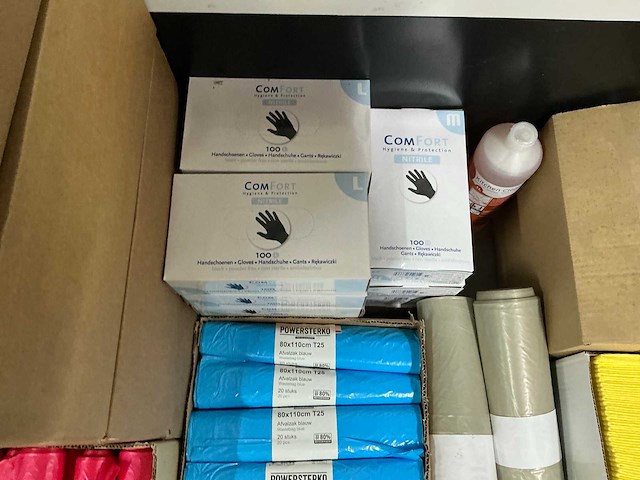 Partij diverse schoonmaak benodigdheden - afbeelding 7 van  11