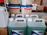 Partij diverse schoonmaak producten en toebehoren o.a. tricel, dreumex, sun - afbeelding 4 van  41