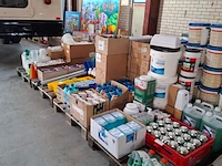 Partij diverse schoonmaak producten en toebehoren o.a. tricel, dreumex, sun - afbeelding 12 van  41