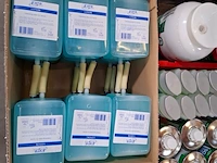 Partij diverse schoonmaak producten en toebehoren o.a. tricel, dreumex, sun - afbeelding 34 van  41