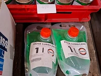 Partij diverse schoonmaak producten en toebehoren o.a. tricel, dreumex, sun - afbeelding 37 van  41