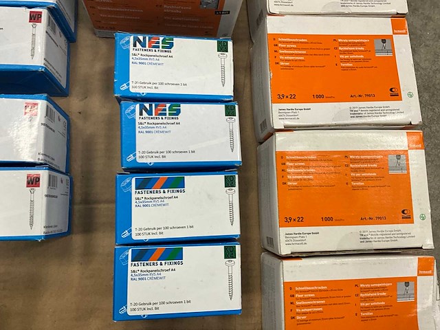 Partij diverse schroeven, draadnagels, slotbouten etc. - afbeelding 11 van  36