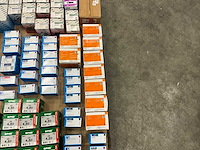 Partij diverse schroeven, draadnagels, slotbouten etc. - afbeelding 16 van  36