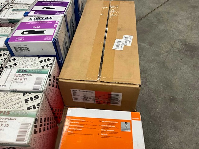 Partij diverse schroeven, draadnagels, slotbouten etc. - afbeelding 19 van  36