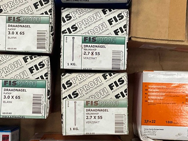 Partij diverse schroeven, draadnagels, slotbouten etc. - afbeelding 22 van  36