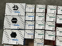 Partij diverse schroeven, draadnagels, slotbouten etc. - afbeelding 29 van  36