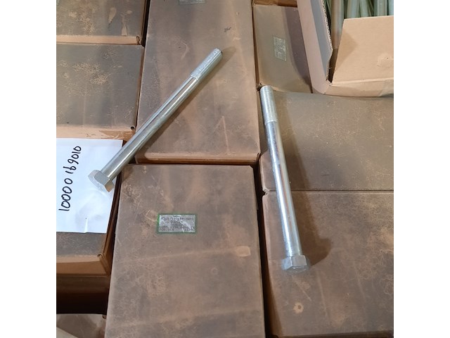 Partij diverse schroeven, o.a. big bolt - afbeelding 4 van  8