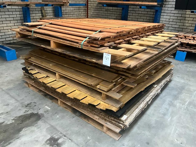 Partij diverse schutting delen - afbeelding 1 van  5