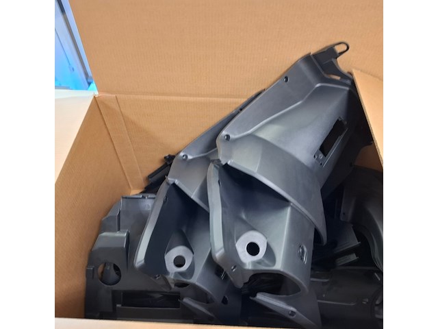 Partij diverse scooter en scootmobiel kappen o.a. e-rex, e-viball, volty. lifan - afbeelding 18 van  22