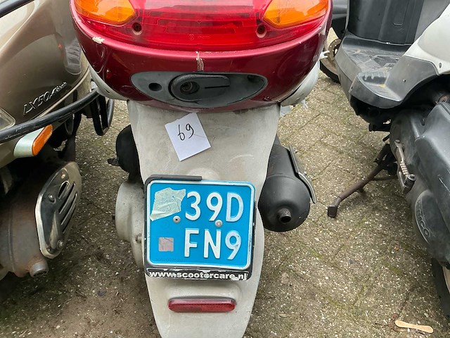 Partij diverse scooter - afbeelding 39 van  49