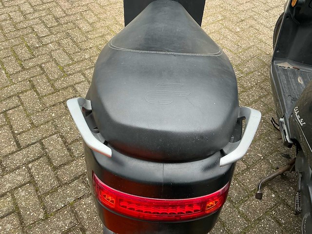 Partij diverse scooter - afbeelding 16 van  49