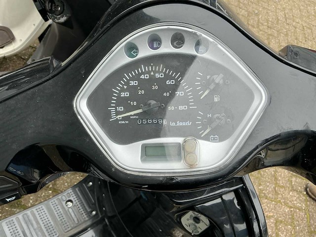 Partij diverse scooter - afbeelding 17 van  49