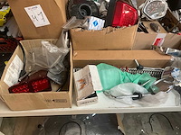 Partij diverse scooteronderdelen - afbeelding 7 van  7