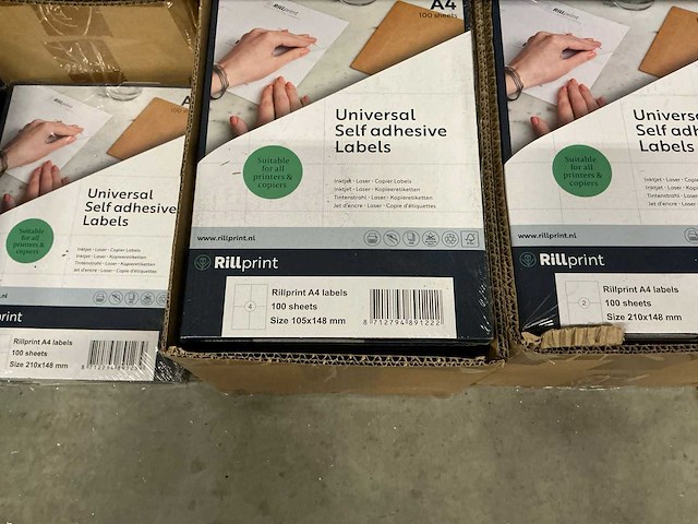 Partij diverse self adhesive labels (115x) - afbeelding 2 van  4