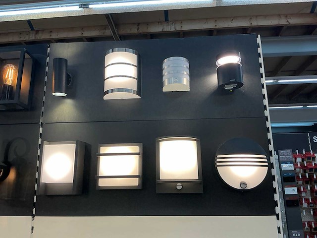 Partij diverse showroomverlichting (49x) - afbeelding 2 van  2
